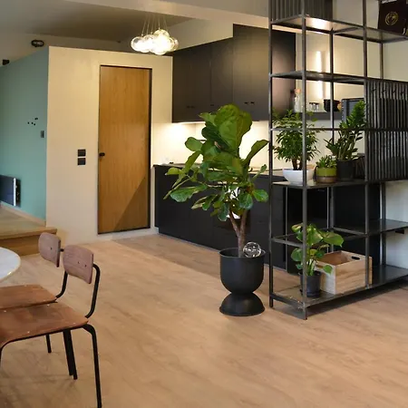 Tranquil Loft In Historic Centre Athens