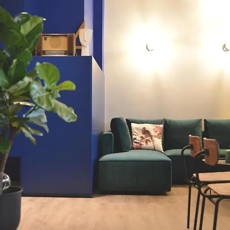 Tranquil Loft In Historic Centre *